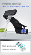 Becola-grifo de lavabo de oro cepillado, mezclador de baño negro, montado en cub