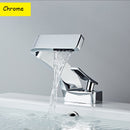 Becola-grifo de lavabo de oro cepillado, mezclador de baño negro, montado en cub